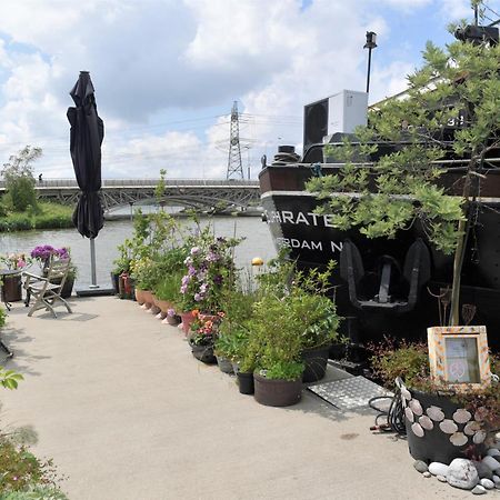 DiemerbrugWheelhouse Euphrate Houseboat住宿加早餐旅馆 外观 照片
