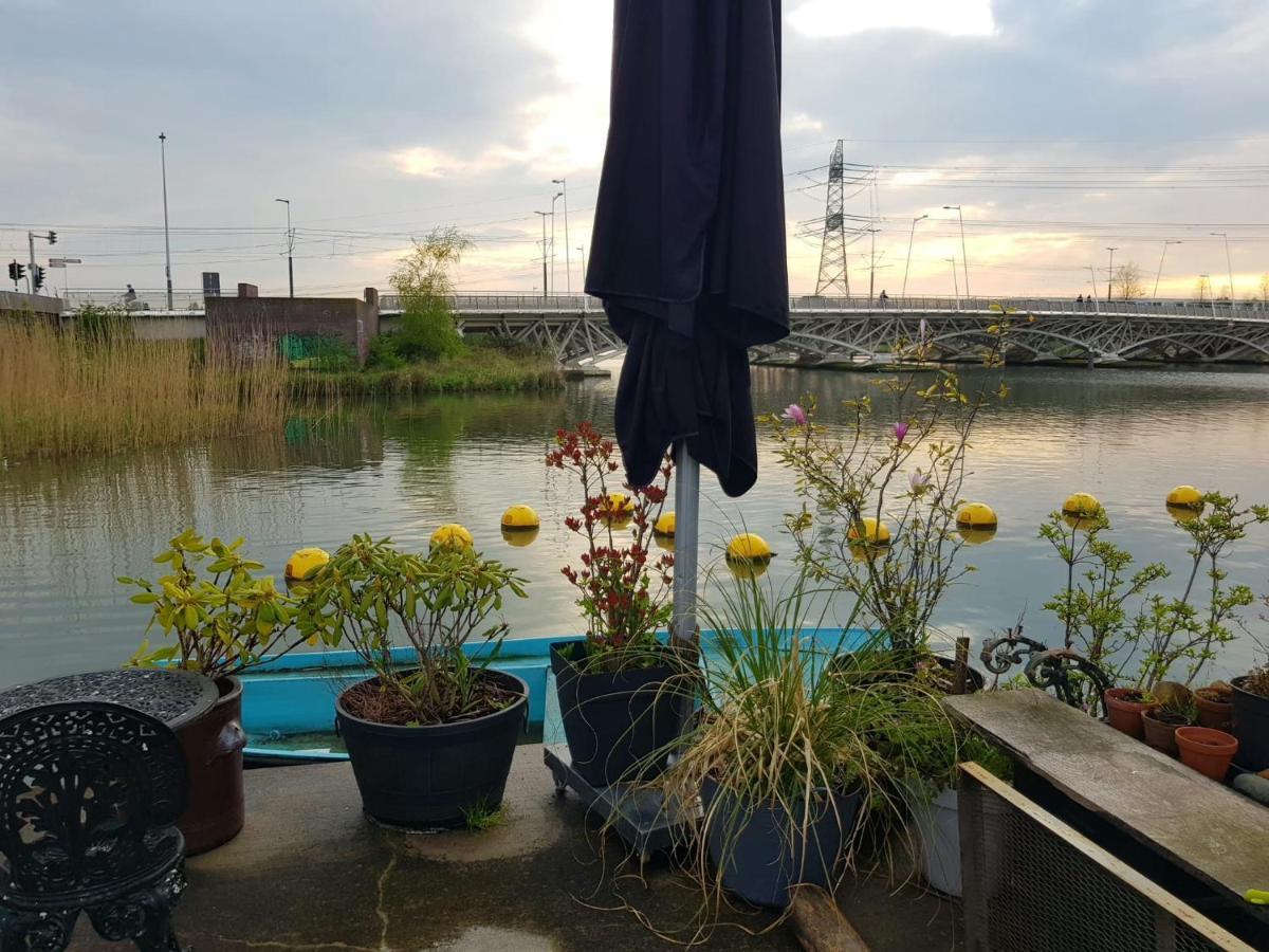 DiemerbrugWheelhouse Euphrate Houseboat住宿加早餐旅馆 外观 照片