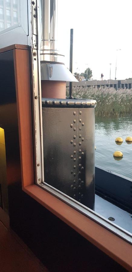 DiemerbrugWheelhouse Euphrate Houseboat住宿加早餐旅馆 外观 照片
