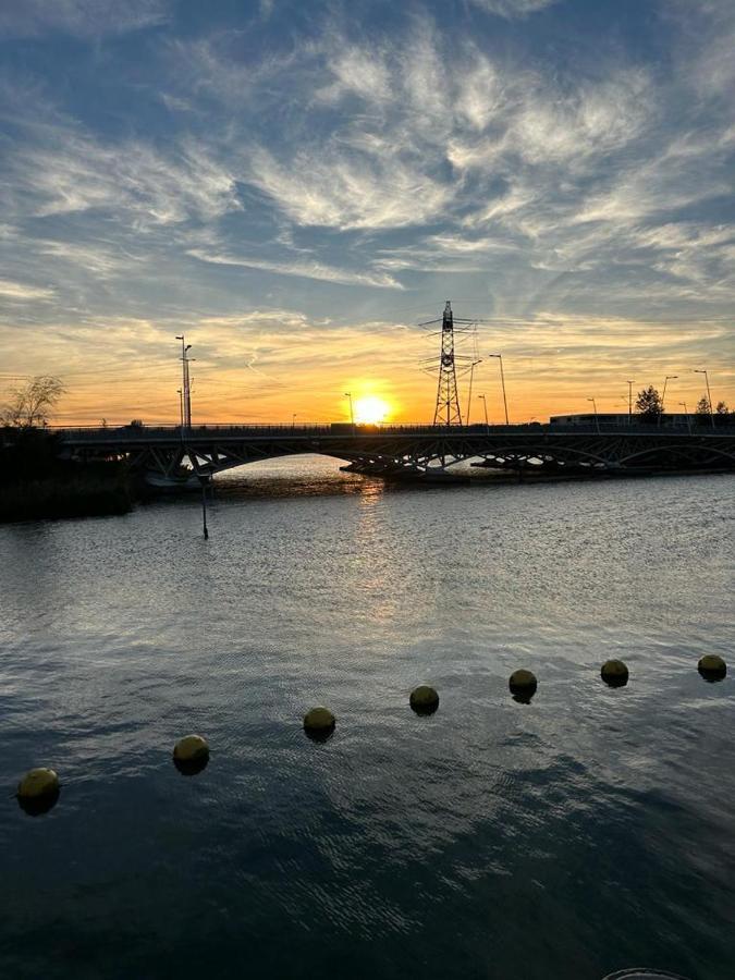 DiemerbrugWheelhouse Euphrate Houseboat住宿加早餐旅馆 外观 照片