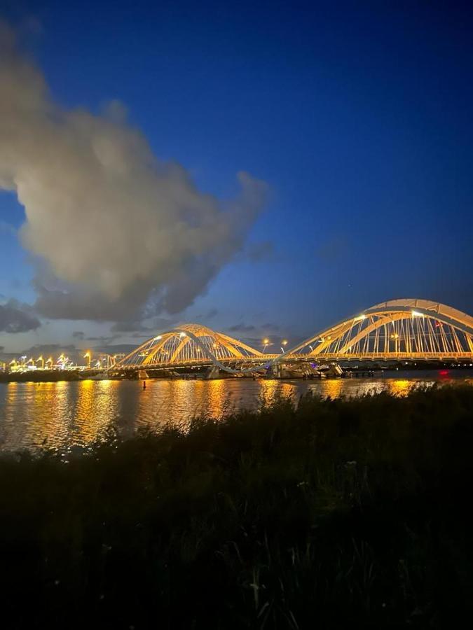 DiemerbrugWheelhouse Euphrate Houseboat住宿加早餐旅馆 外观 照片