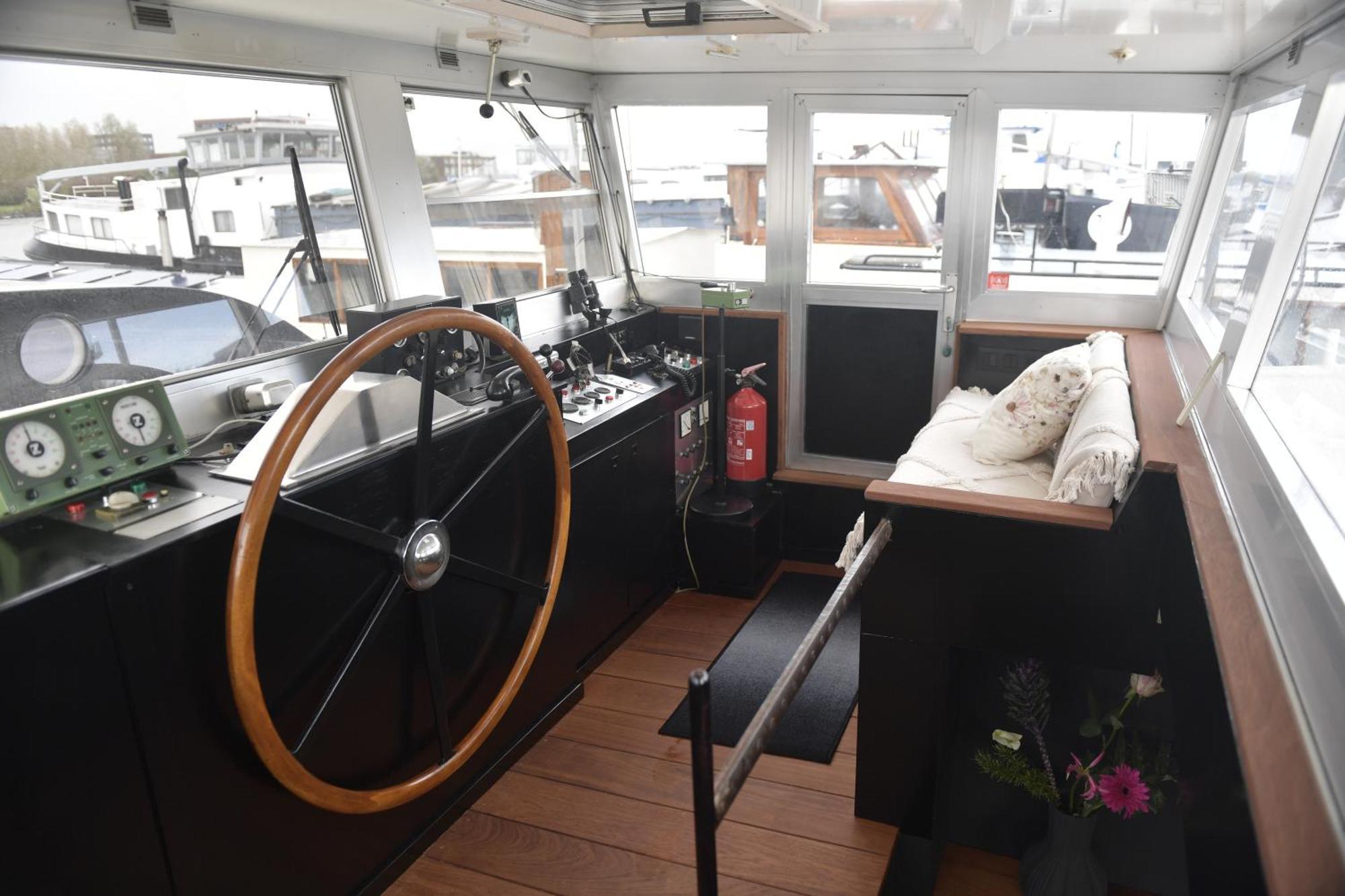 DiemerbrugWheelhouse Euphrate Houseboat住宿加早餐旅馆 外观 照片