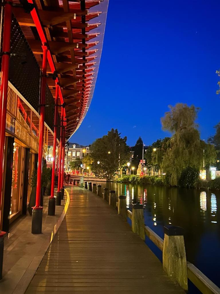 DiemerbrugWheelhouse Euphrate Houseboat住宿加早餐旅馆 外观 照片